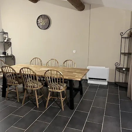 Paisible De 150 M2 En Centre Apartmán