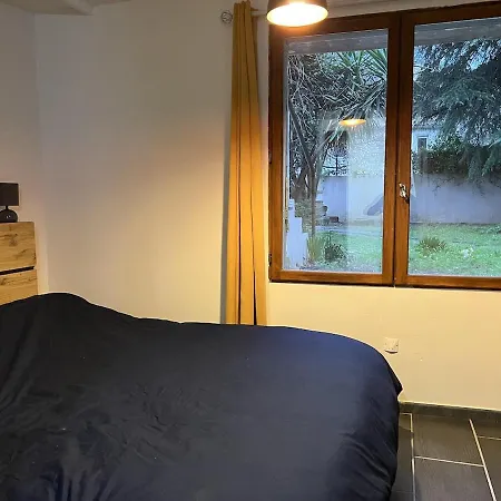 Paisible De 150 M2 En Centre Pézenas