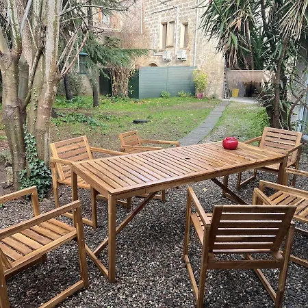 Paisible De 150 M2 En Centre Apartman *